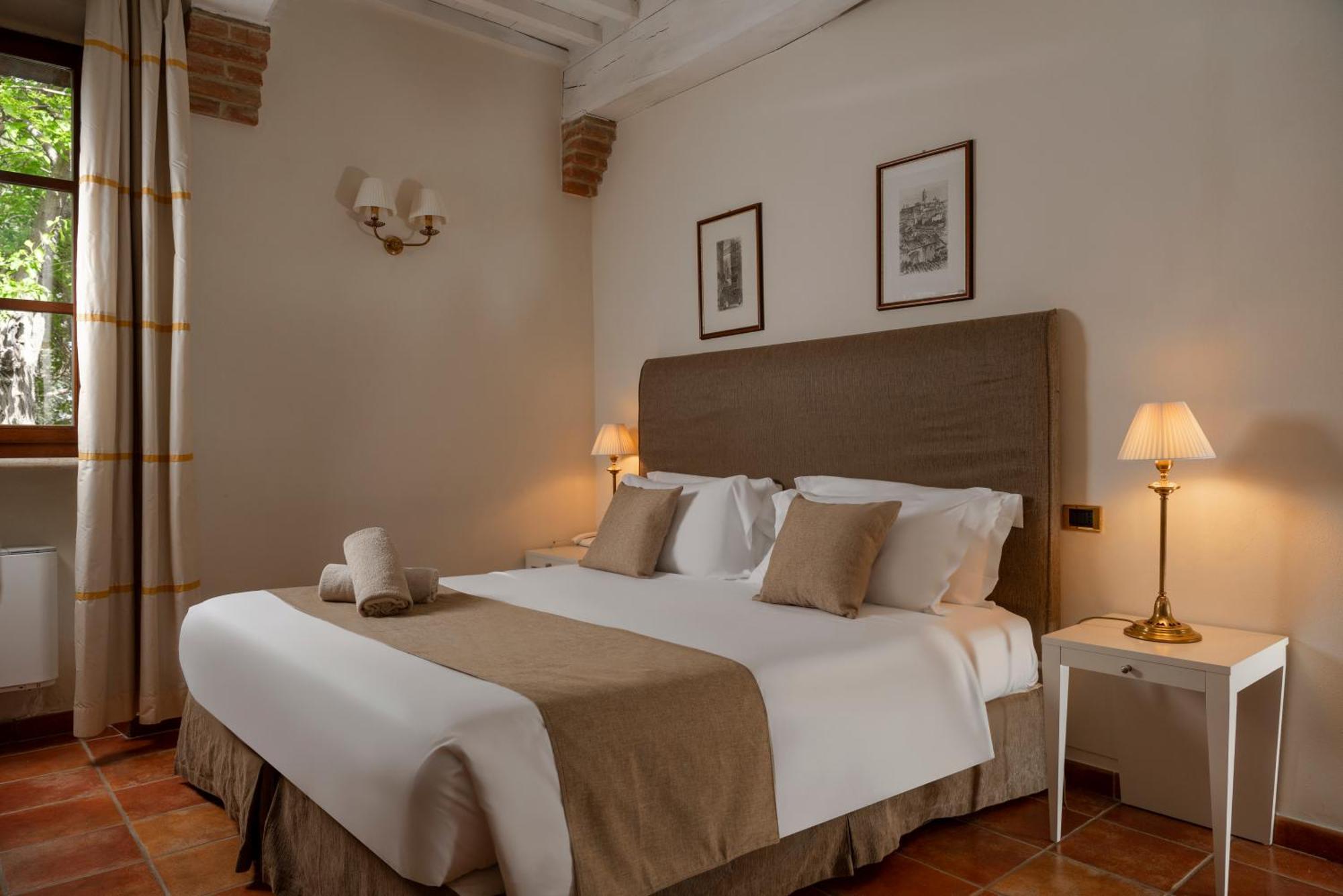 ホテル Castello Di Leonina Relais - Adults Only シエーナ エクステリア 写真